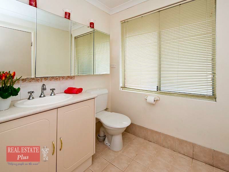 1/34 Kidman Avenue, South Guildford WA 6055