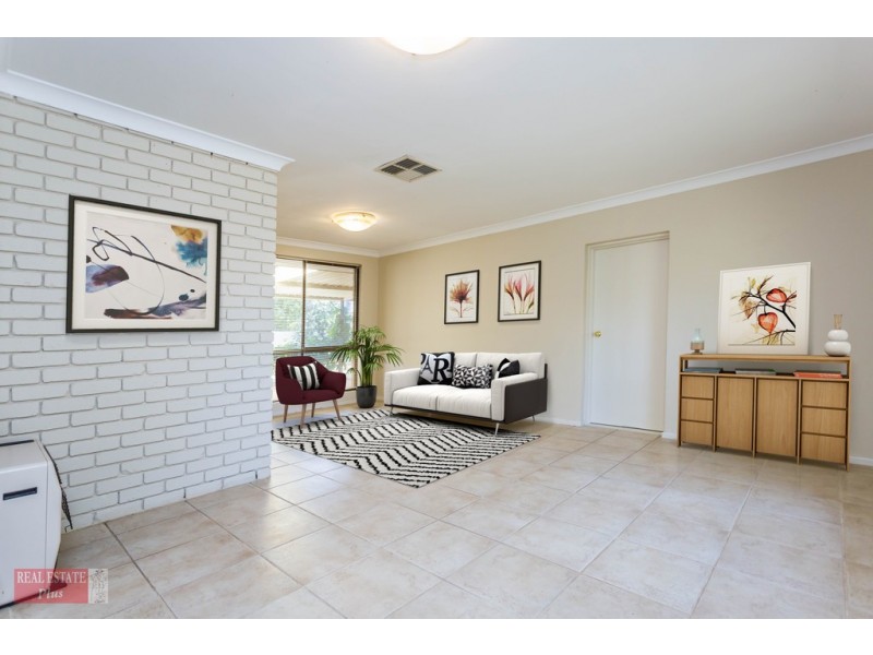 45 Vanessa Way, Swan View WA 6056