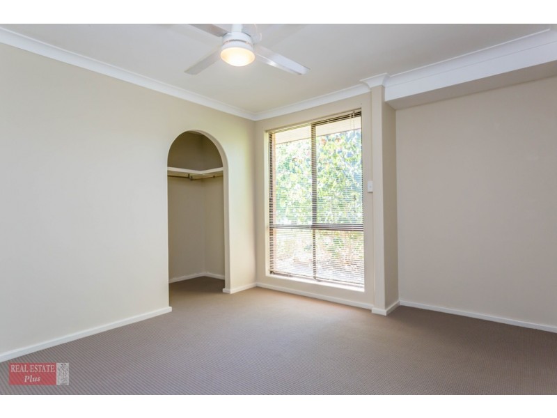 45 Vanessa Way, Swan View WA 6056