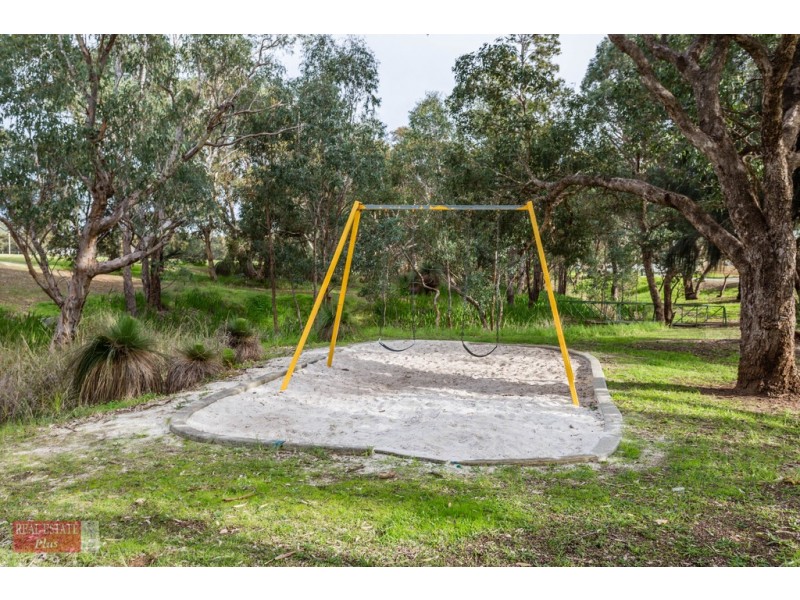43 Koolgoo Way, Koongamia WA 6056