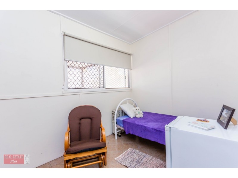8 Barussela Avenue, Greenmount WA 6056