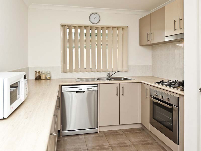 2/39 Ferguson Street, Middle Swan WA 6056