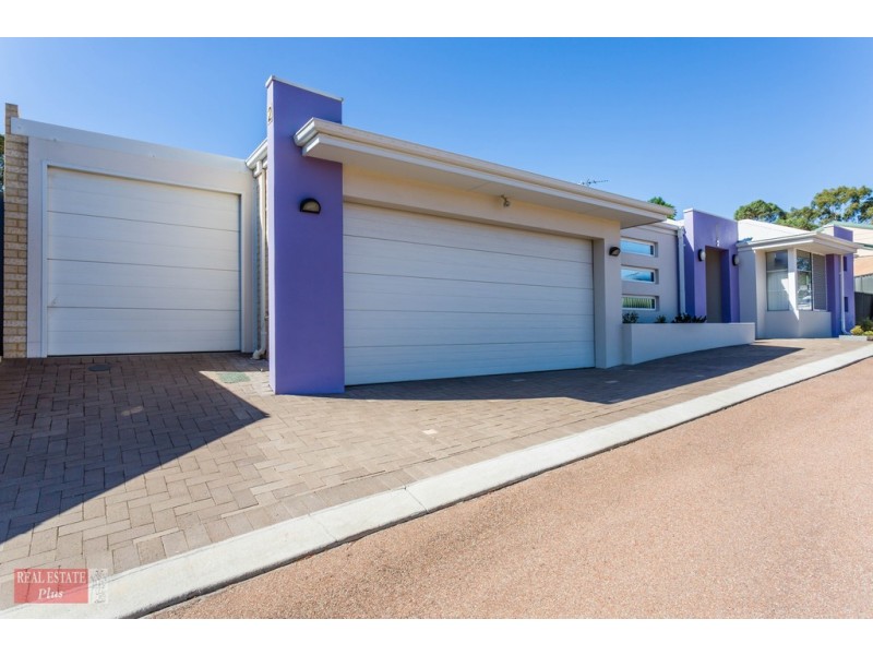 2/18 Scott Street, Greenmount WA 6056