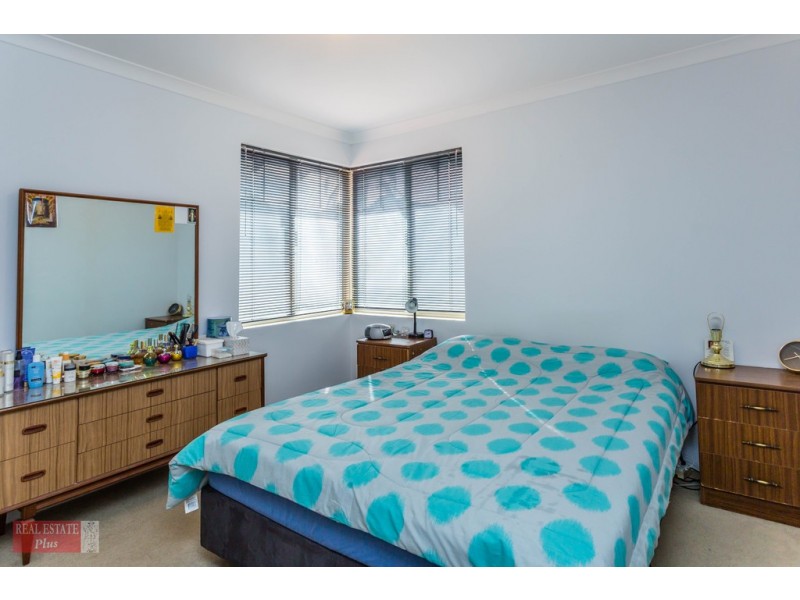 2/14 Loton Avenue, Midland WA 6056