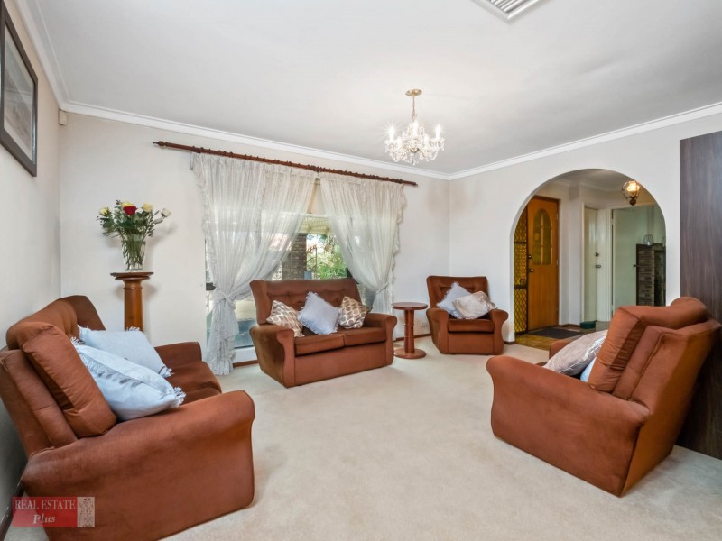 32 Innamincka Road, Greenmount WA 6056