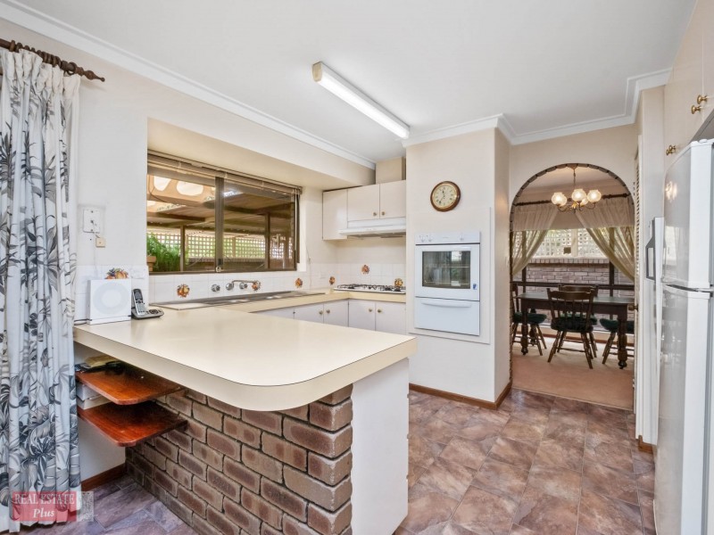 32 Innamincka Road, Greenmount WA 6056