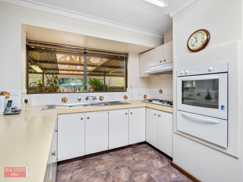 32 Innamincka Road, Greenmount WA 6056