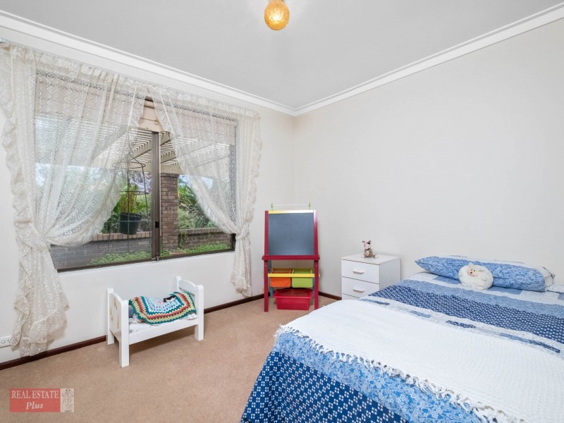 32 Innamincka Road, Greenmount WA 6056