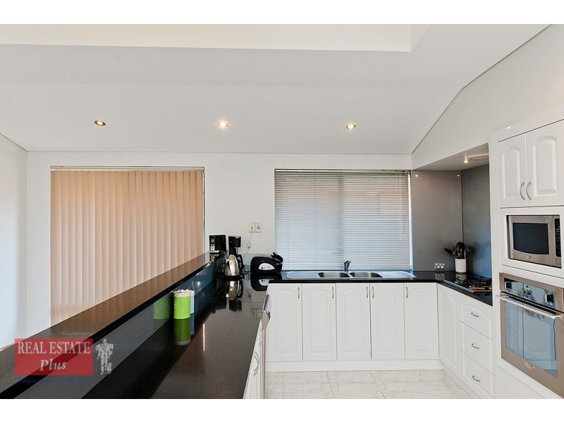 19 Riverdale Road, Helena Valley WA 6056