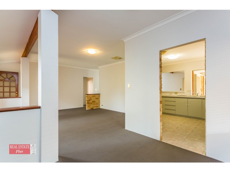 11 Ensign Drive, Swan View WA 6056