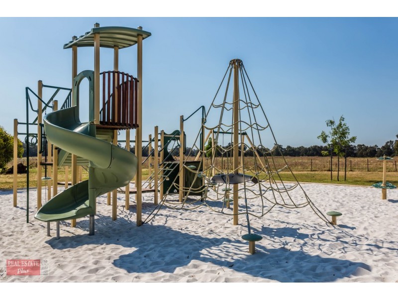 10 Robinia Rise, Helena Valley WA 6056