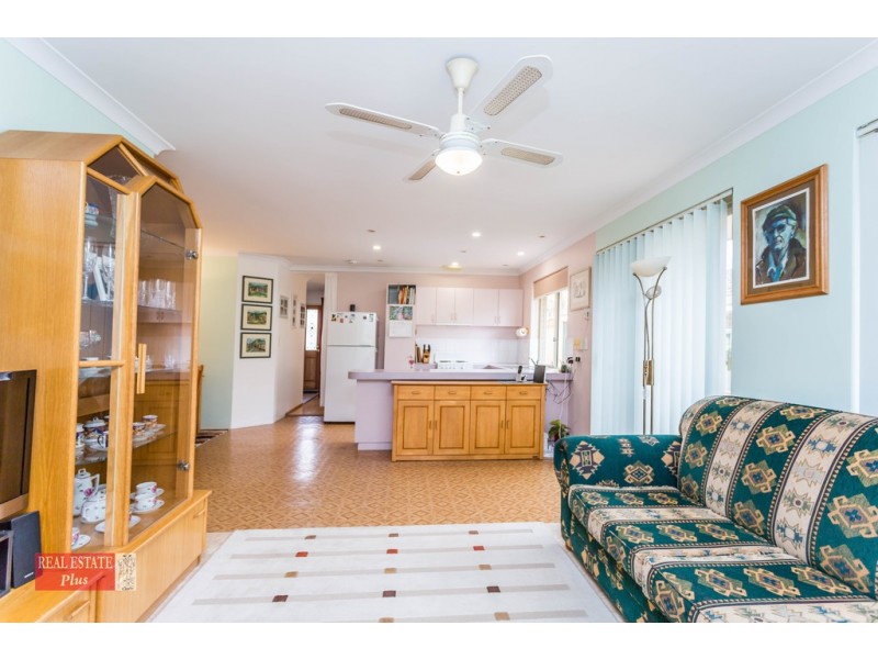 11 Moira Mews, Stratton WA 6056