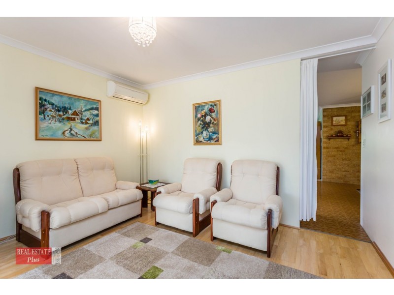 11 Moira Mews, Stratton WA 6056