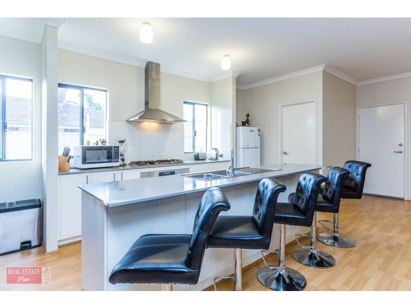3 Pagnell Way, Swan View WA 6056