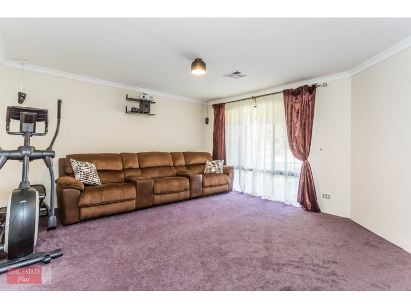3 Pagnell Way, Swan View WA 6056