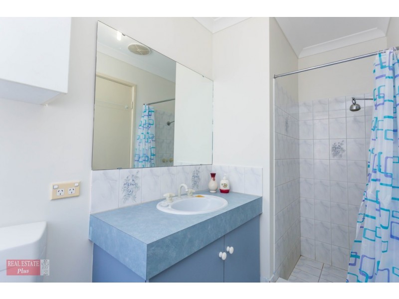 6 Woodview Retreat, Caversham WA 6055