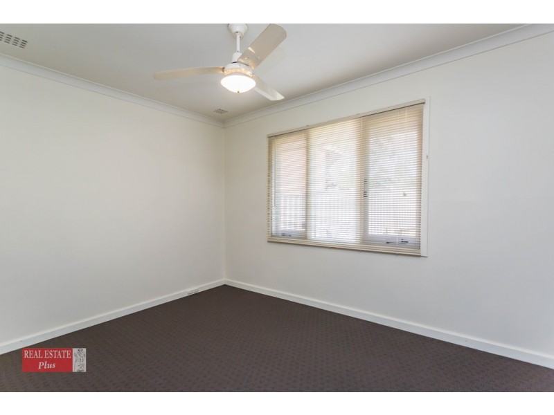 9 Caladenia Way, Koongamia WA 6056