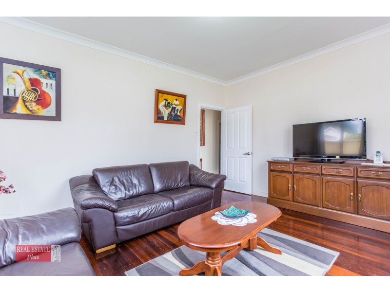 29 Ewart Street, Midvale WA 6056