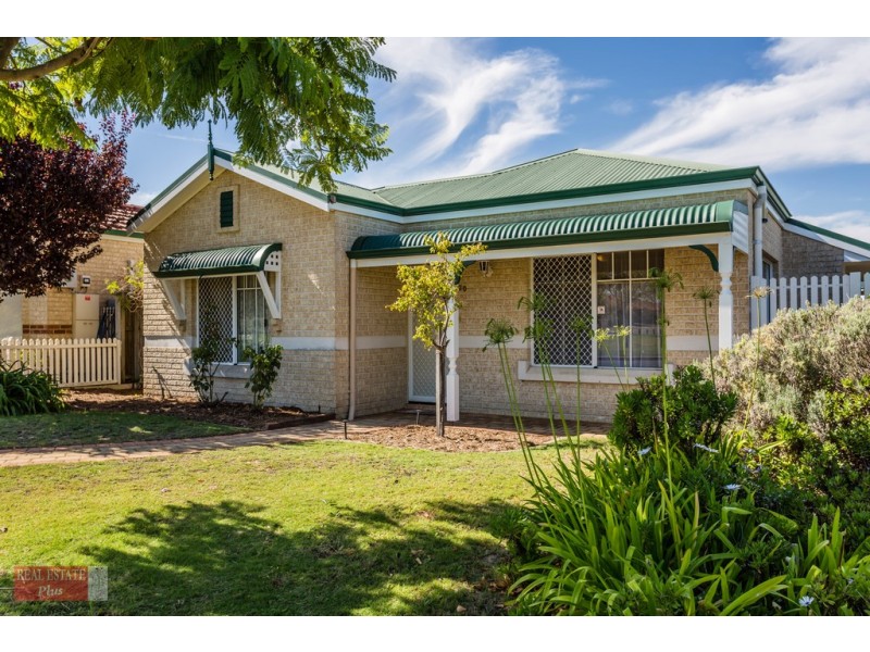 20 Parrotbush Crescent, Ellenbrook WA 6069