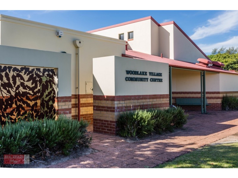 20 Parrotbush Crescent, Ellenbrook WA 6069