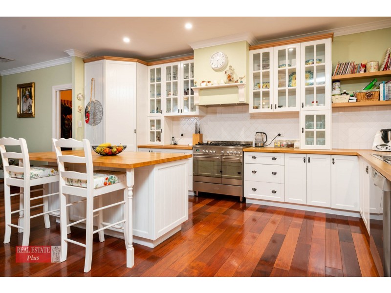 100 Shady Hills View, Bullsbrook WA 6084