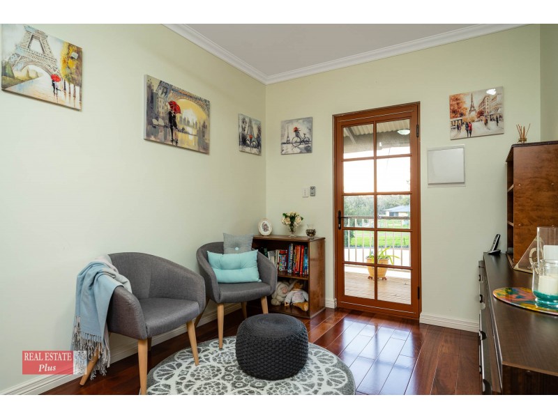 100 Shady Hills View, Bullsbrook WA 6084