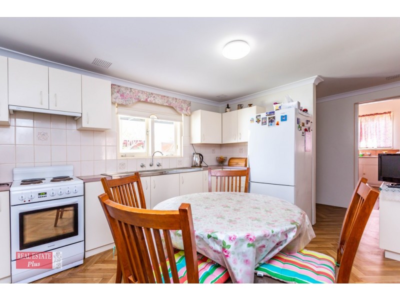 9 Bertie Street, Guildford WA 6055