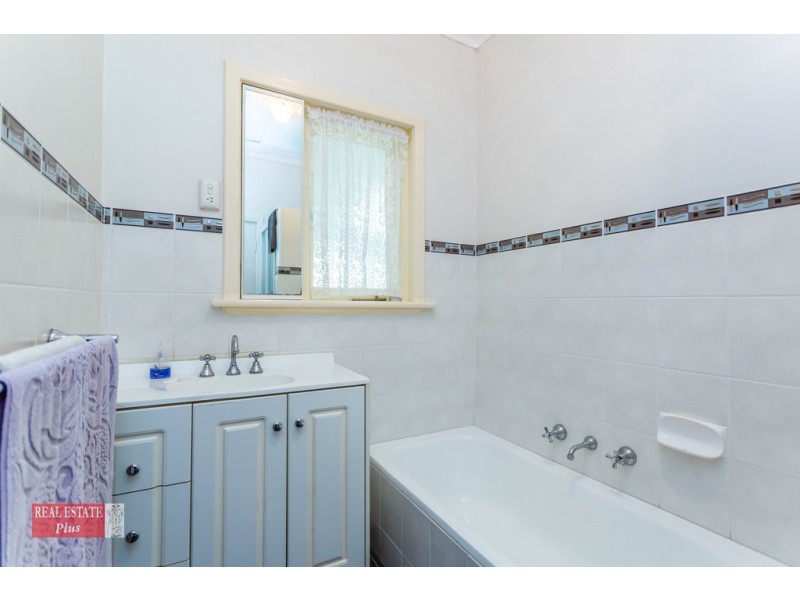 9 Bertie Street, Guildford WA 6055