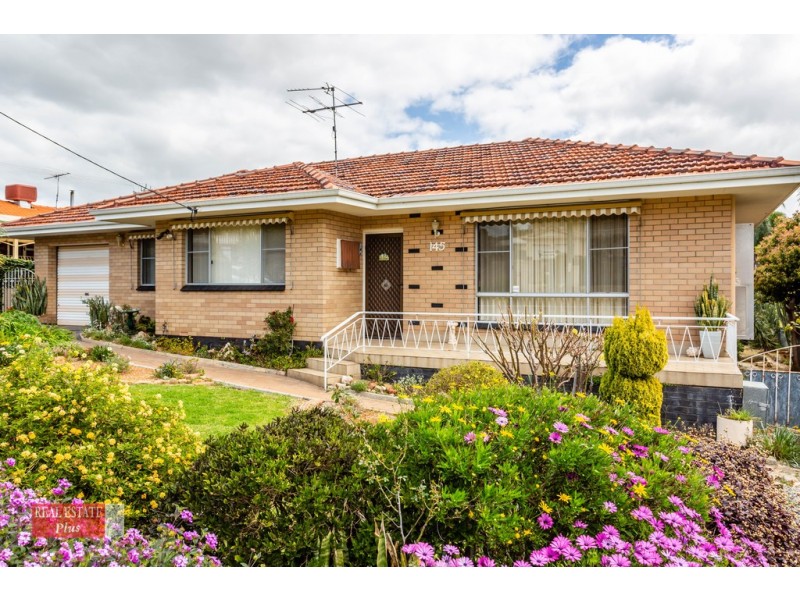 145 Viveash Road, Swan View WA 6056