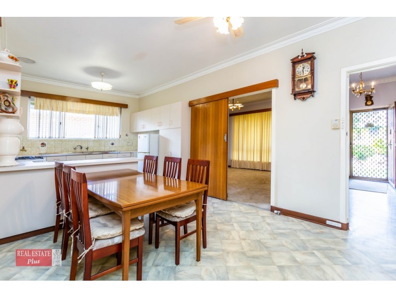 145 Viveash Road, Swan View WA 6056
