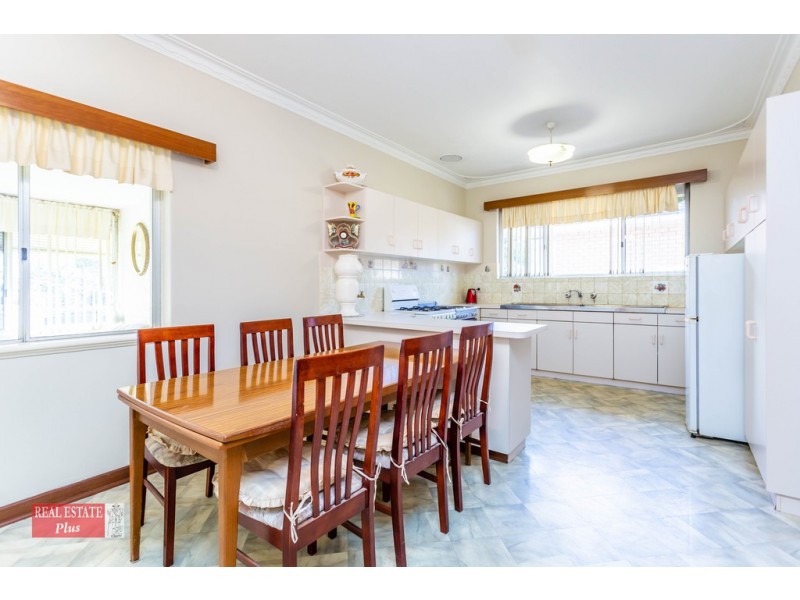 145 Viveash Road, Swan View WA 6056
