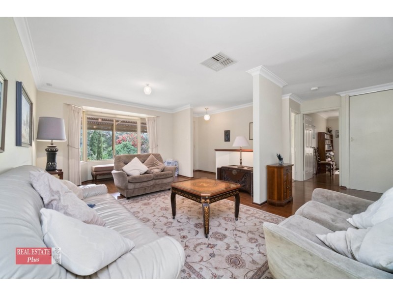 28 Ward Avenue, Greenmount WA 6056