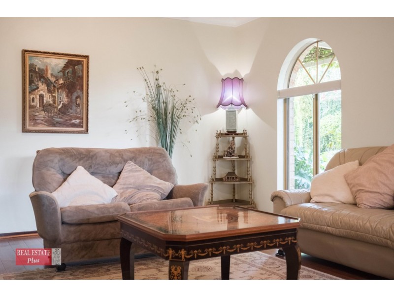 28 Ward Avenue, Greenmount WA 6056