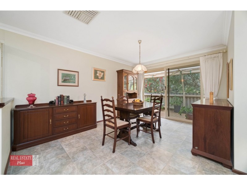 28 Ward Avenue, Greenmount WA 6056