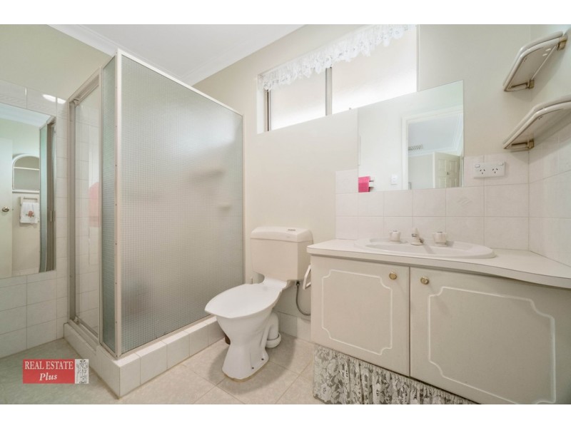 28 Ward Avenue, Greenmount WA 6056