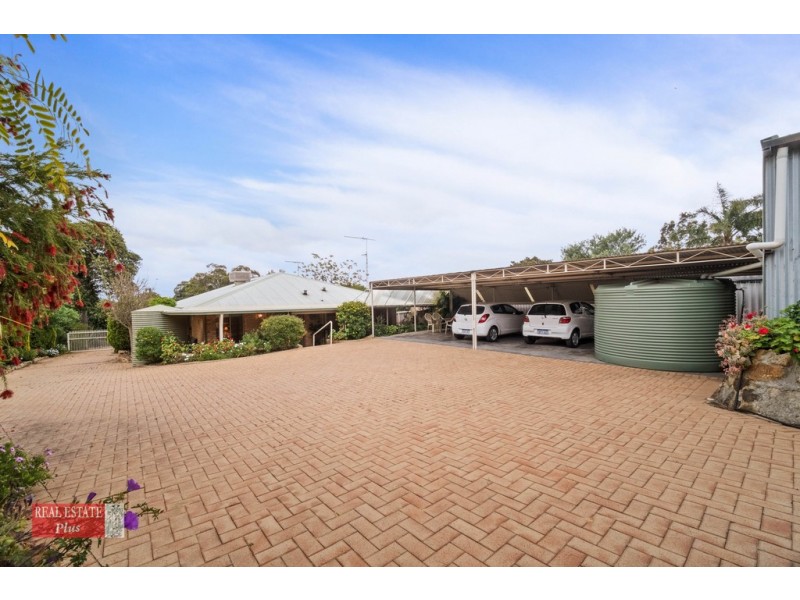 28 Ward Avenue, Greenmount WA 6056