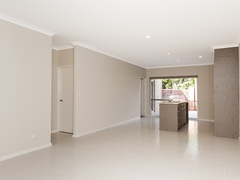 17/1 Balfour Road, Swan View WA 6056