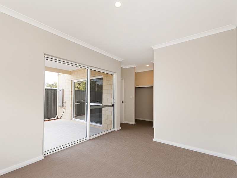 17/1 Balfour Road, Swan View WA 6056