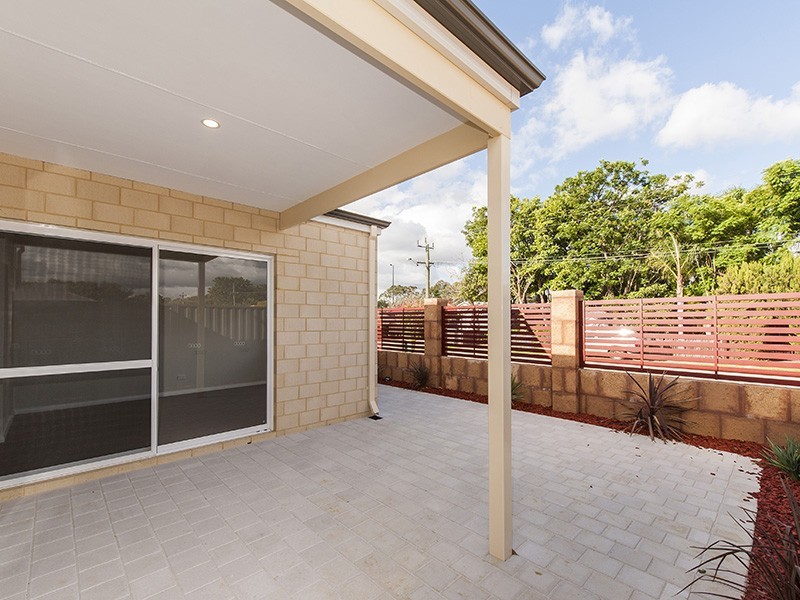 17/1 Balfour Road, Swan View WA 6056