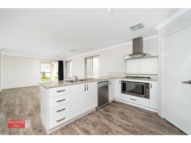 4 Croydon Street, Bellevue WA 6056