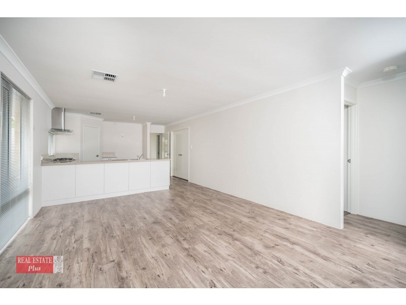 4 Croydon Street, Bellevue WA 6056