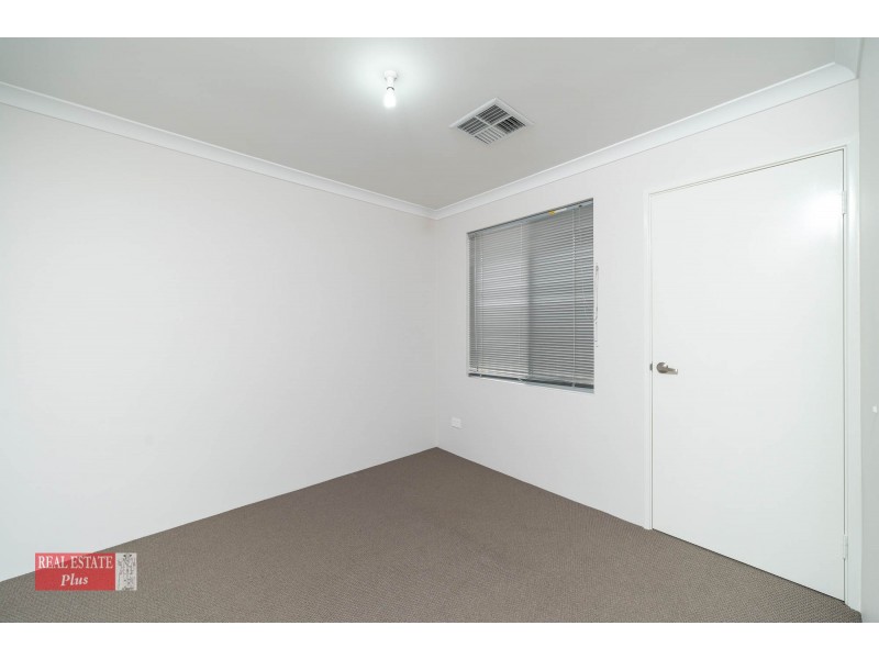 4 Croydon Street, Bellevue WA 6056