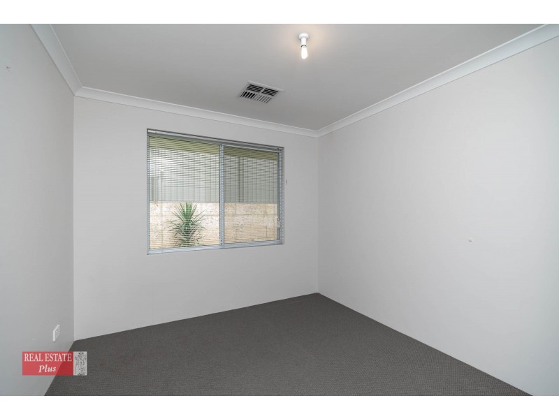 4 Croydon Street, Bellevue WA 6056