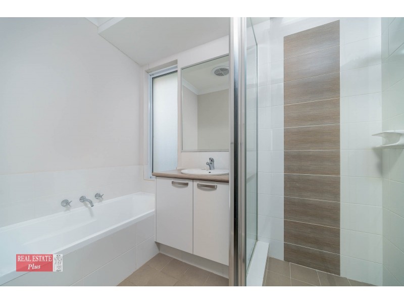 4 Croydon Street, Bellevue WA 6056