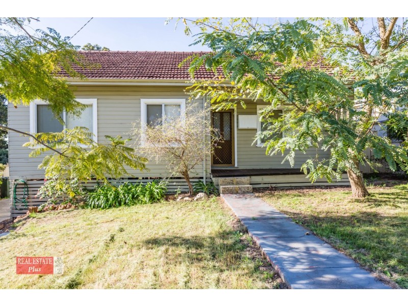 11 Gladstone Avenue, Swan View WA 6056