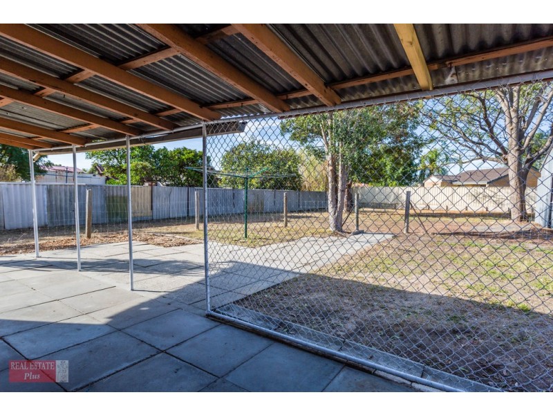 18 Wellaton Street, Midvale WA 6056