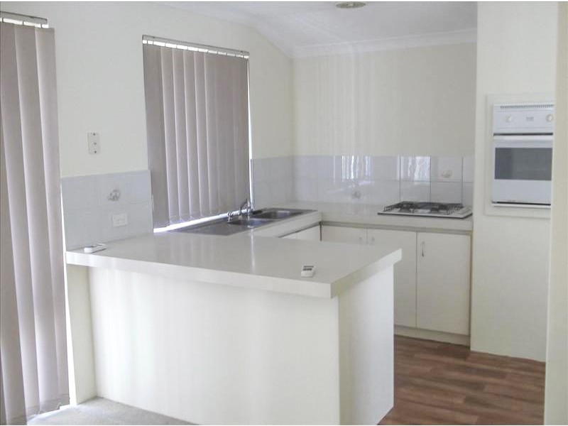 2/25 John Street, Midland WA 6056