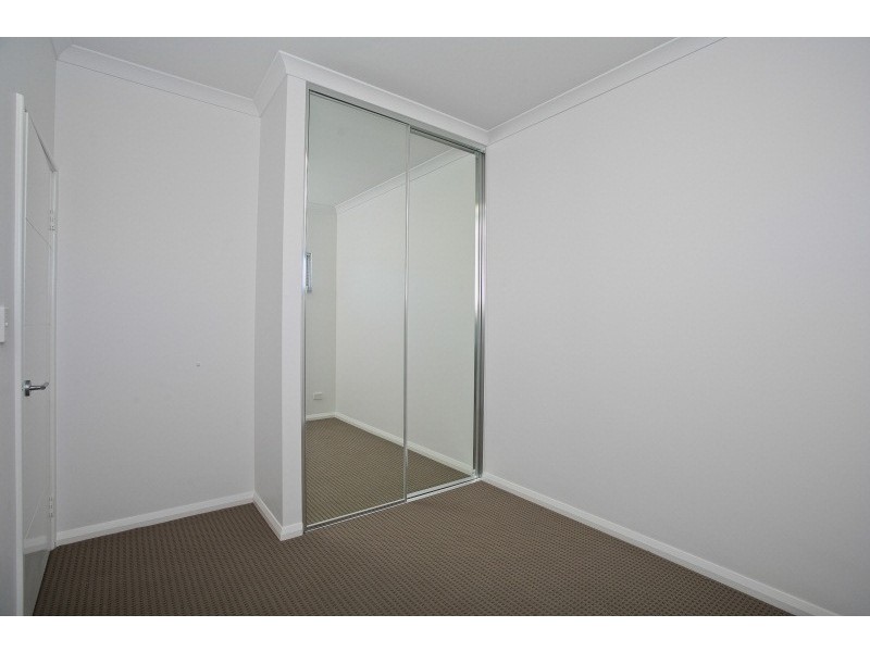 6/2A Wroxton Street, Midland WA 6056
