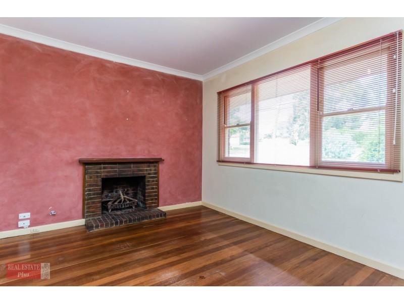 1 Baloo Place, Koongamia WA 6056