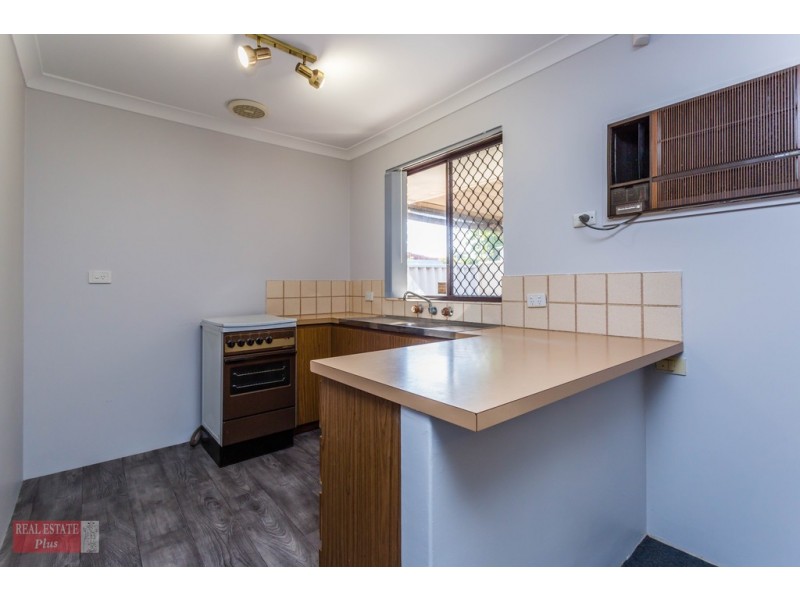 8/65 Amherst Road, Swan View WA 6056